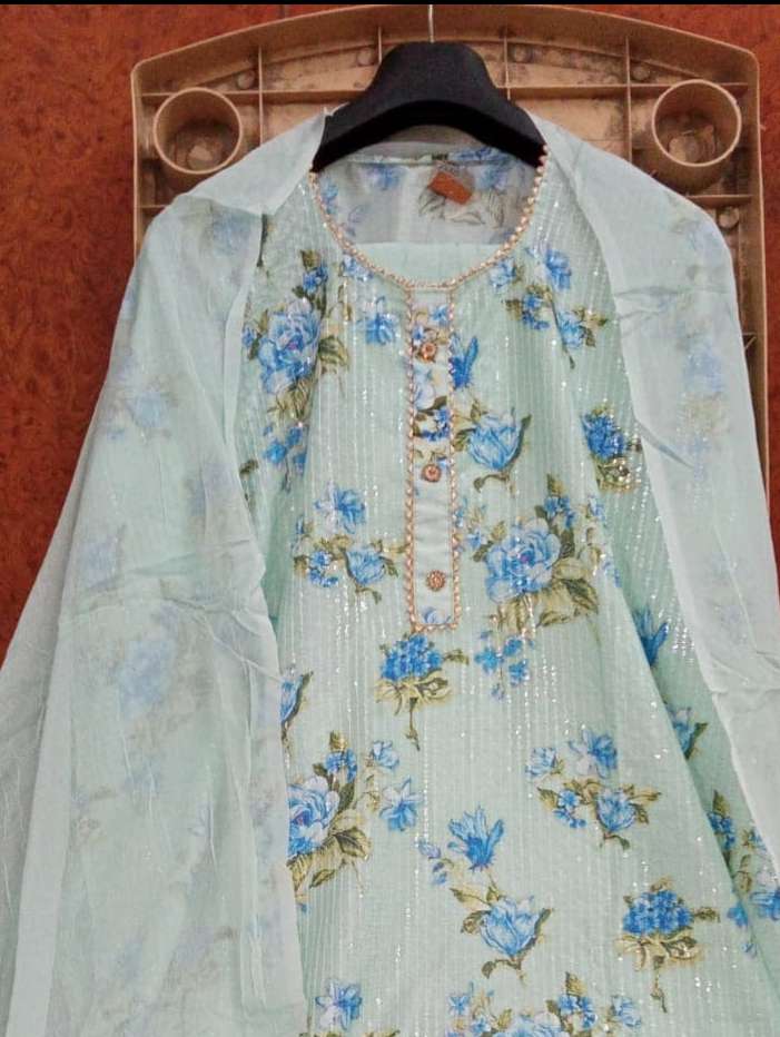 ladies suits - 18067956 - Zoom Image - 0