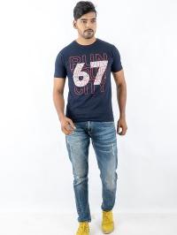 this t-shirts can be worn as - 18076283 - Zoom Image - 0