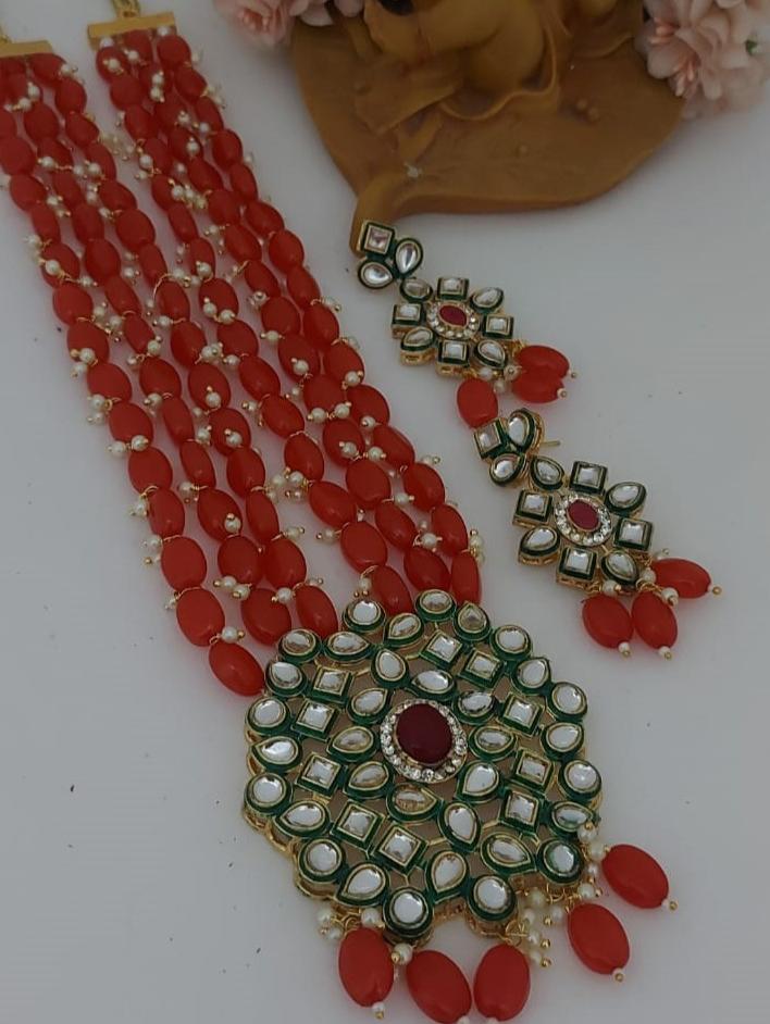 artificial jewellery - 18076798 - Zoom Image - 0