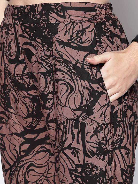 printed cop top & trouser set  - 18081074 -  Standard Image - 3