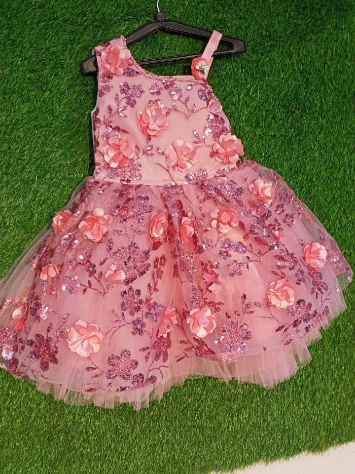 kids dress - 18082282 - Zoom Image - 0