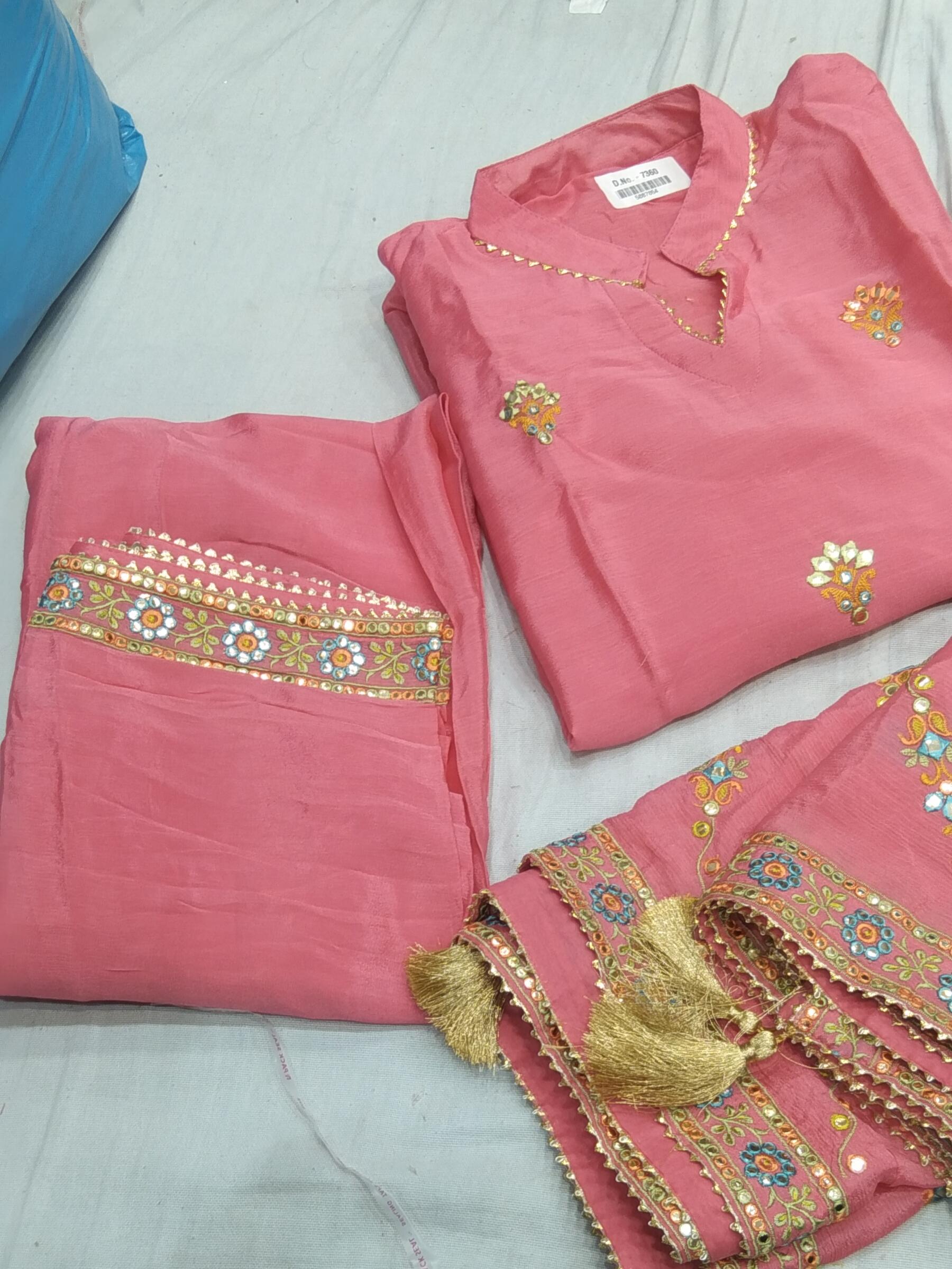 unstitched suit sarara  - 18106959 -  Zoom Image - 0