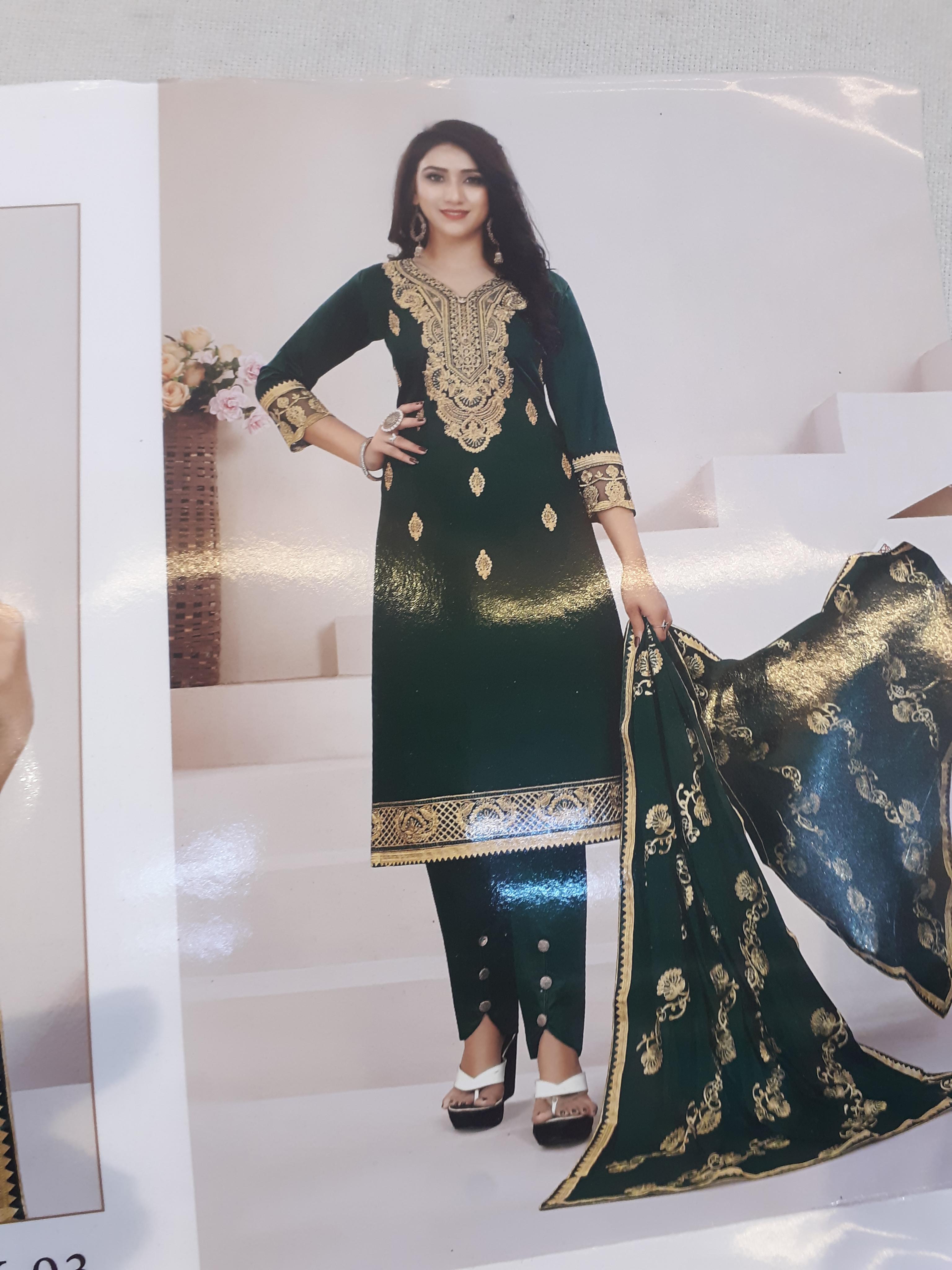 ladies suit  - 18109180 -  Zoom Image - 0