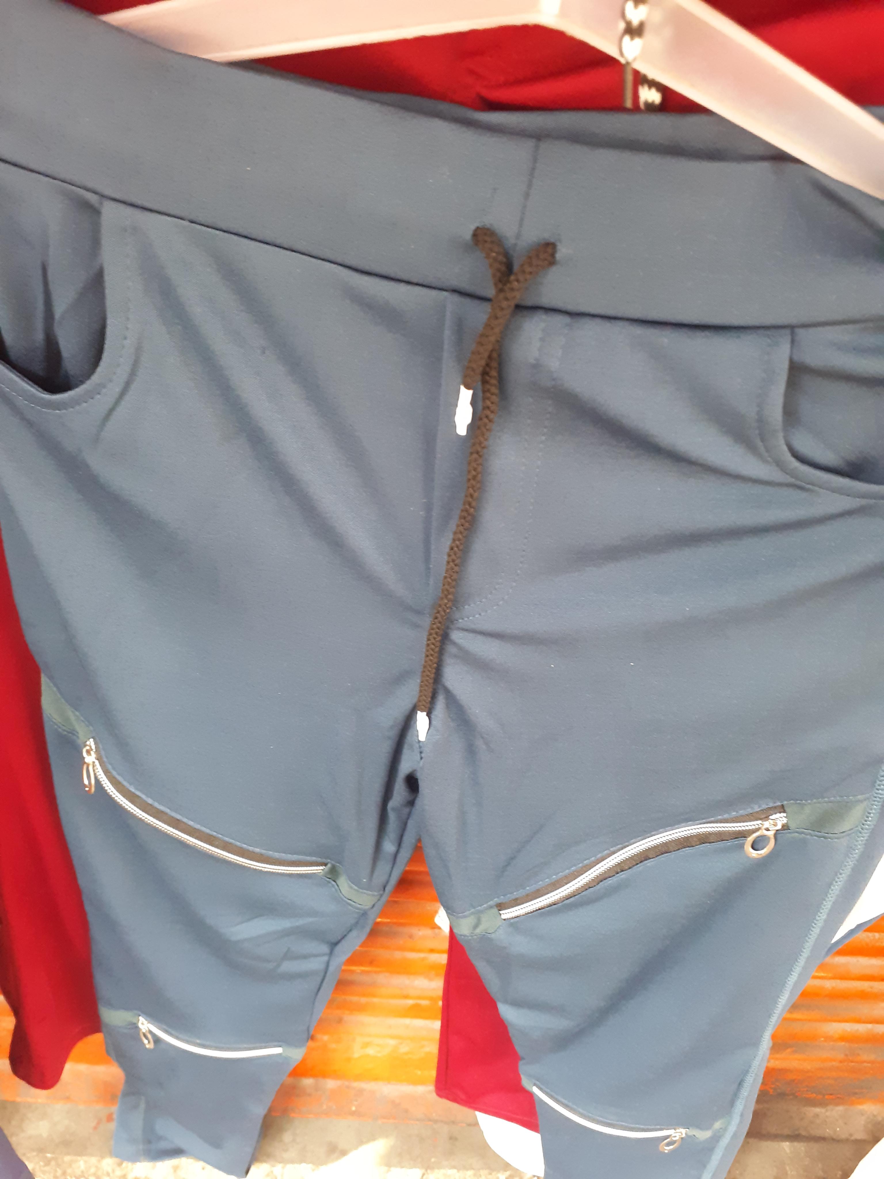 track pant  - 18109454 -  Zoom Image - 0