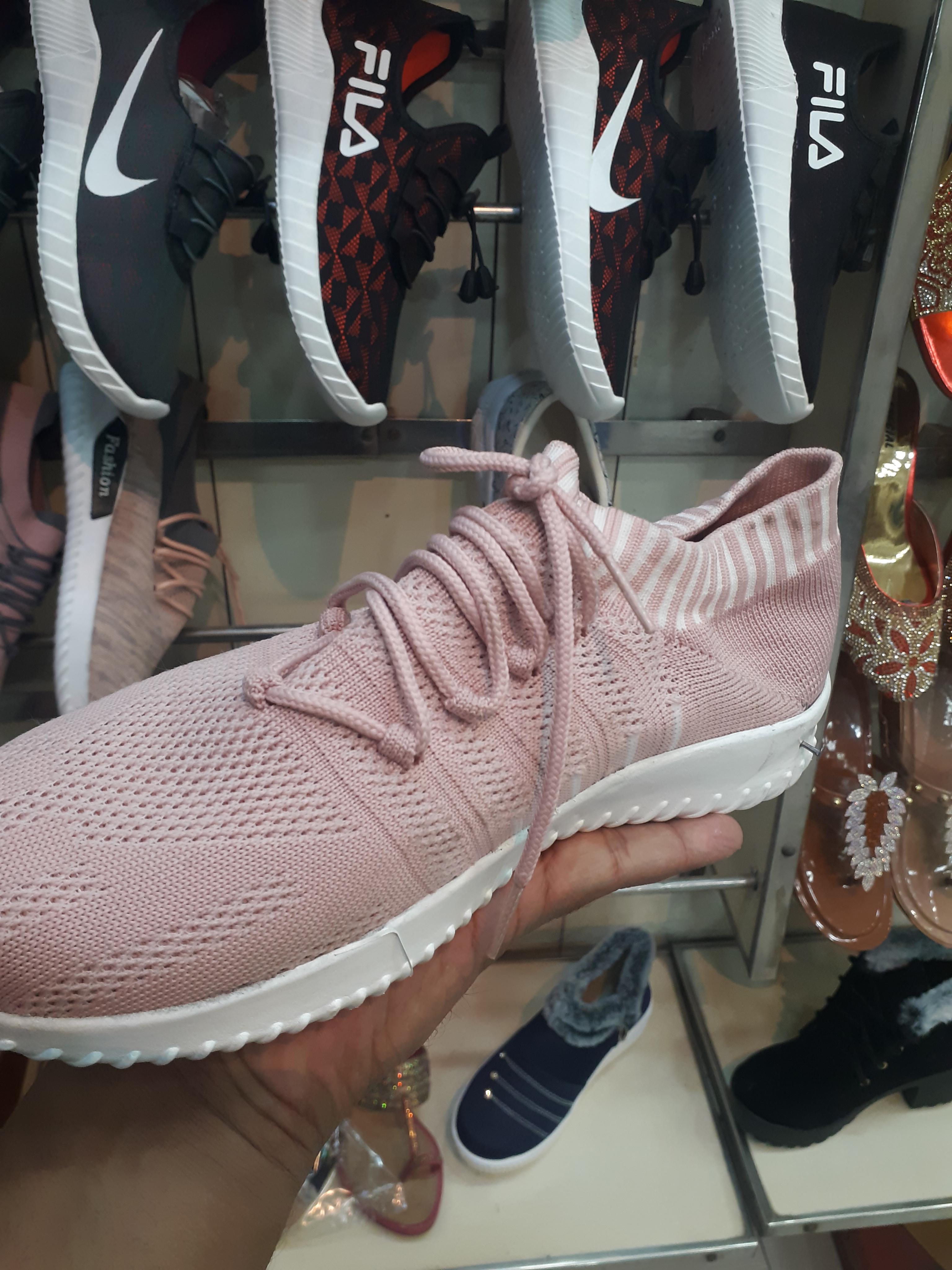 sport shoes - 18110572 - Zoom Image - 0