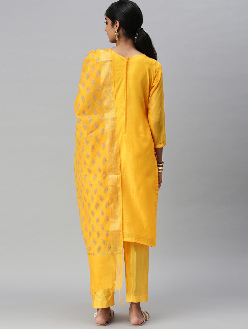 embroidered unstitched suit set - 18113082 - Standard Image - 3