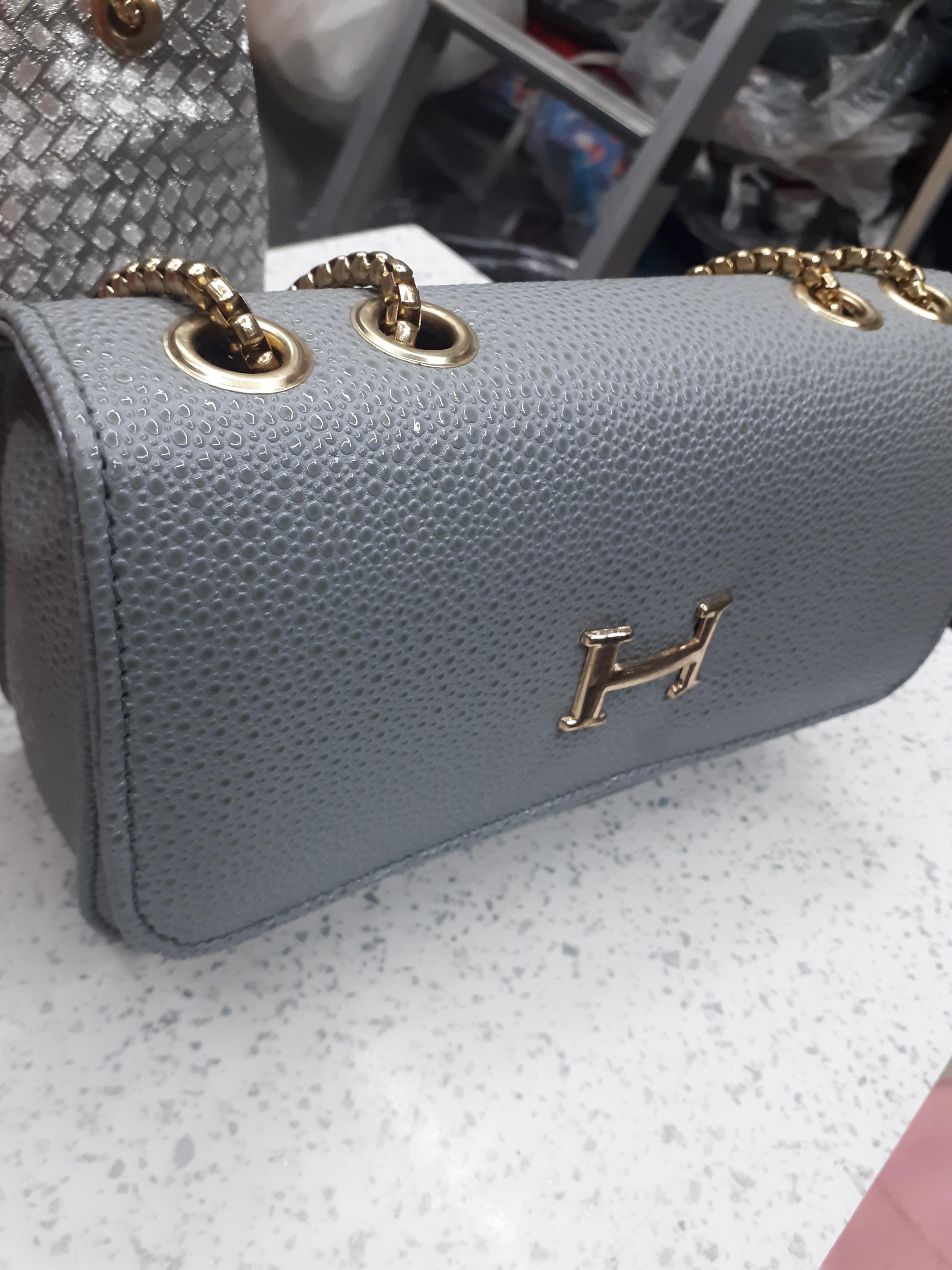 ladies handbag - 18146121 - Zoom Image - 0