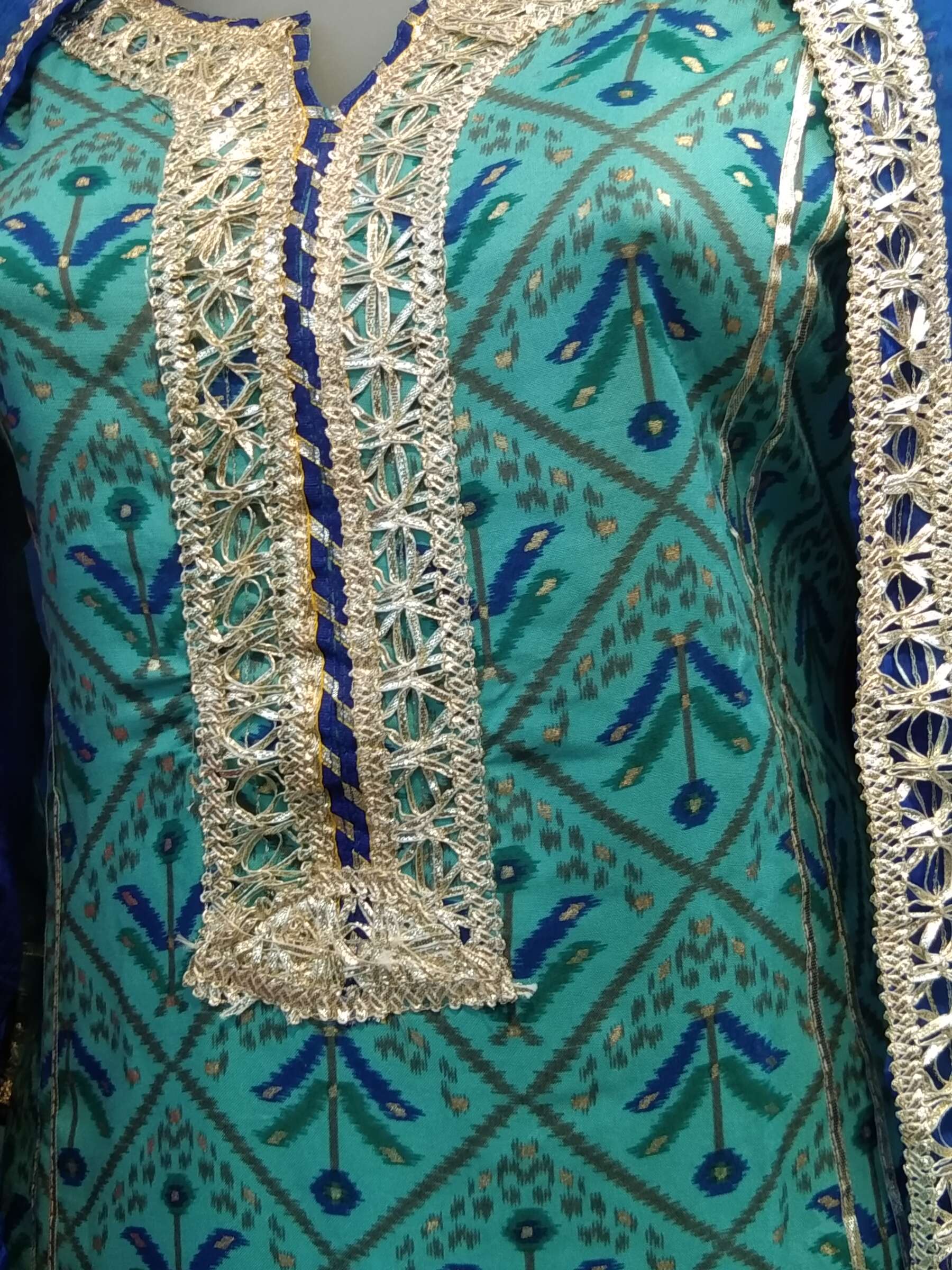unstitched suit - 18146696 - Zoom Image - 0