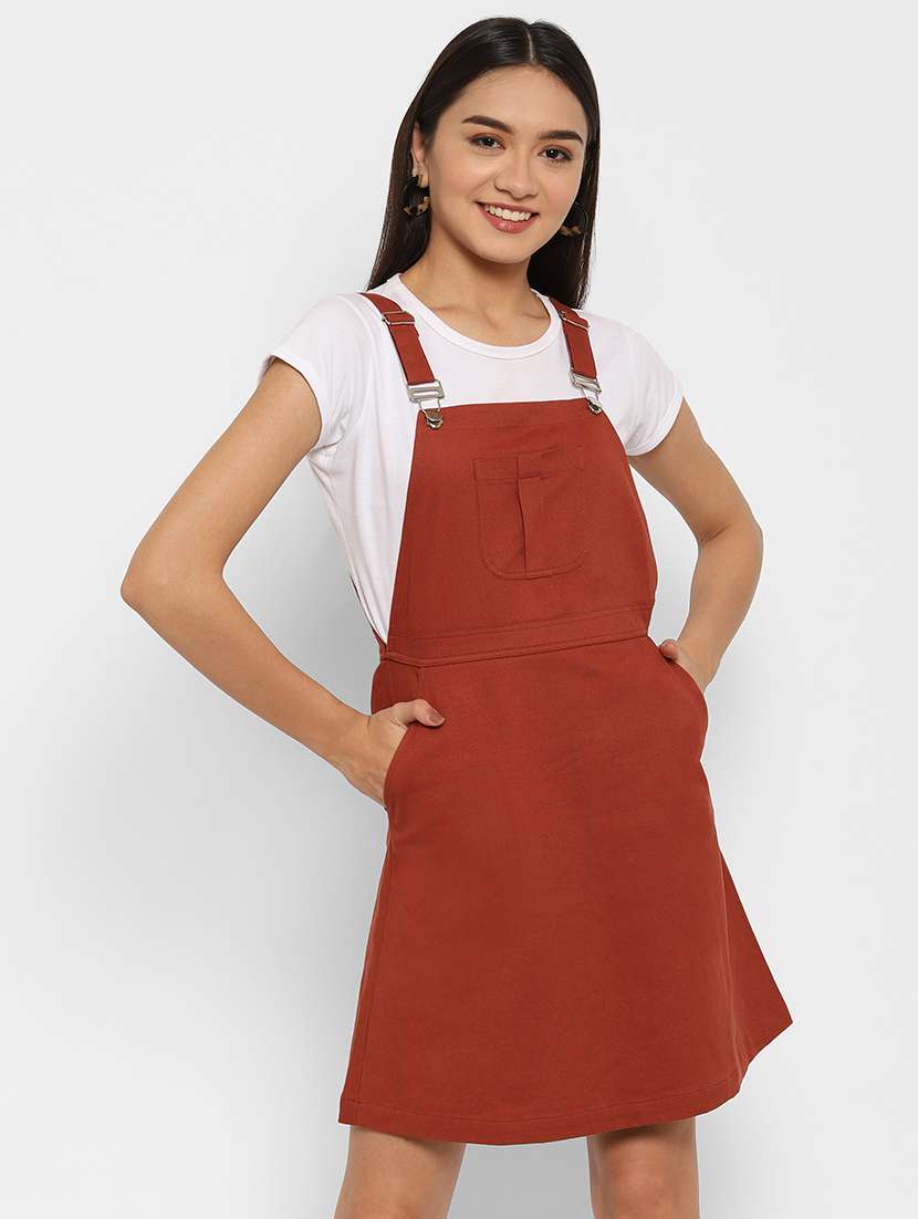 front pocket solid pinafore dress - 18151846 -  Zoom Image - 0