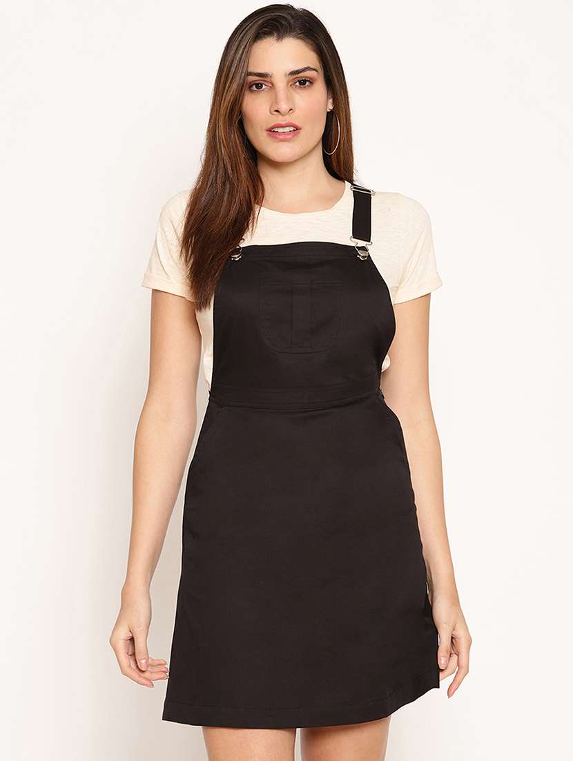 front pocket solid pinafore dress - 18151855 - Zoom Image - 0