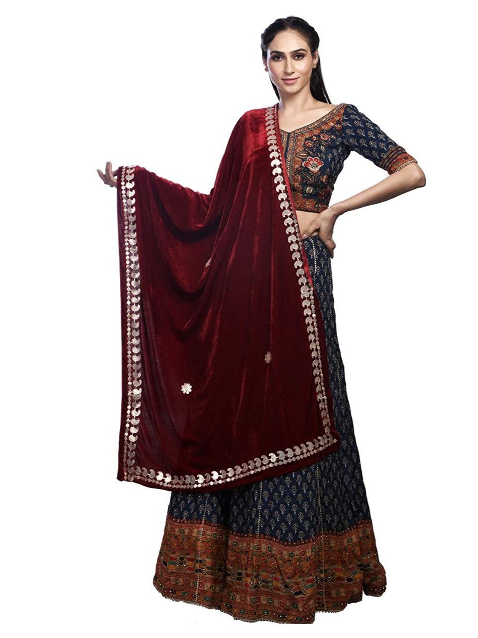 velvet gota pati stole - 18152582 - Zoom Image - 0