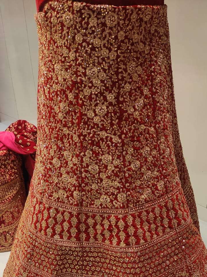 red velvet bridal lehanga - 18169436 - Zoom Image - 0