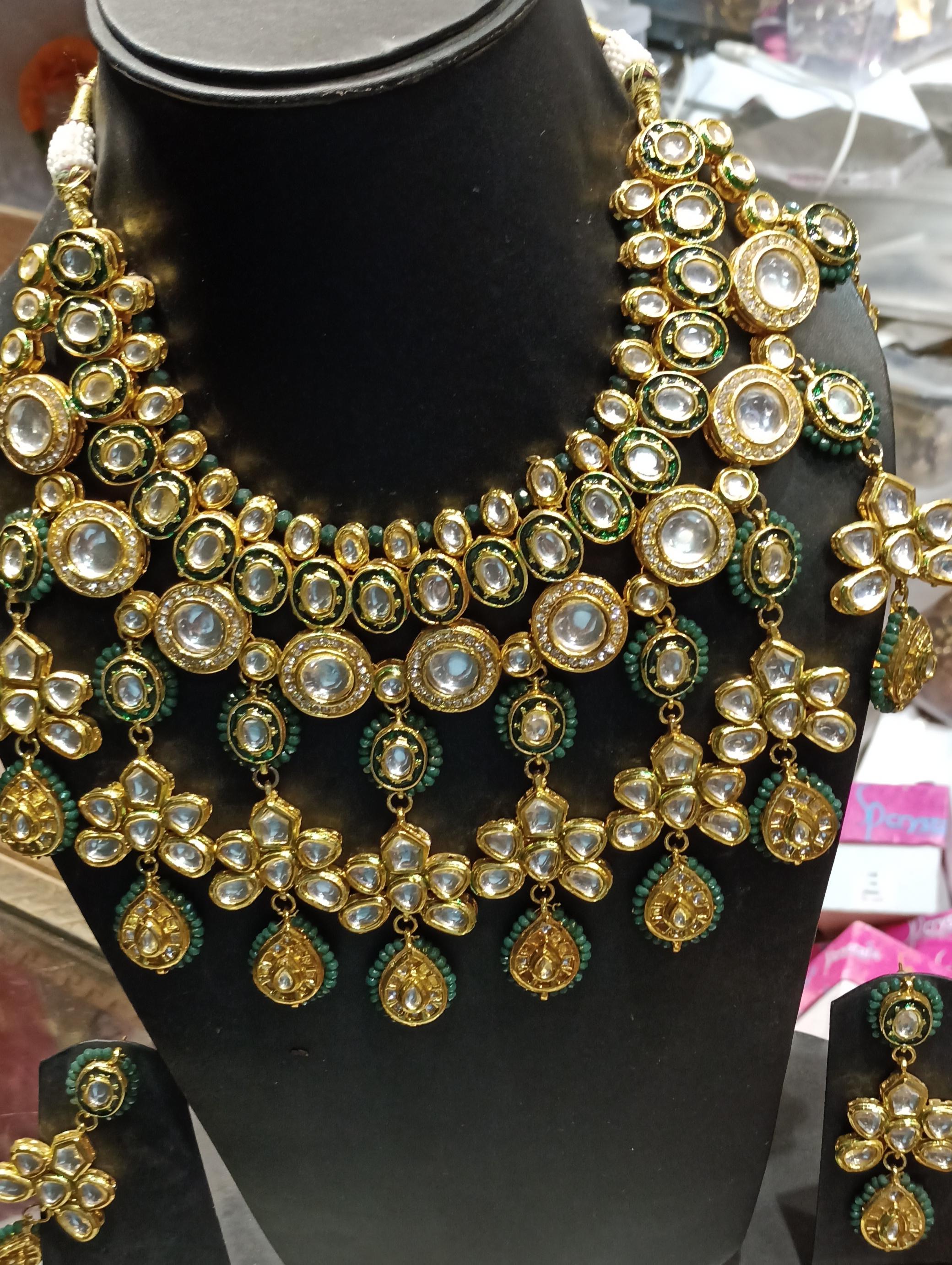 kundan meenakari - 18174479 - Zoom Image - 0