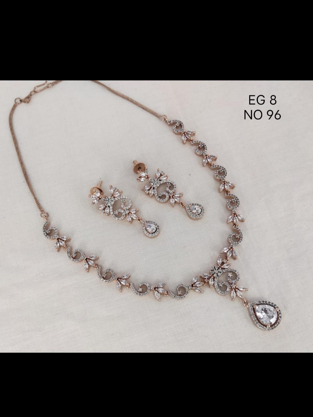 jewellery set - 18179304 - Zoom Image - 0