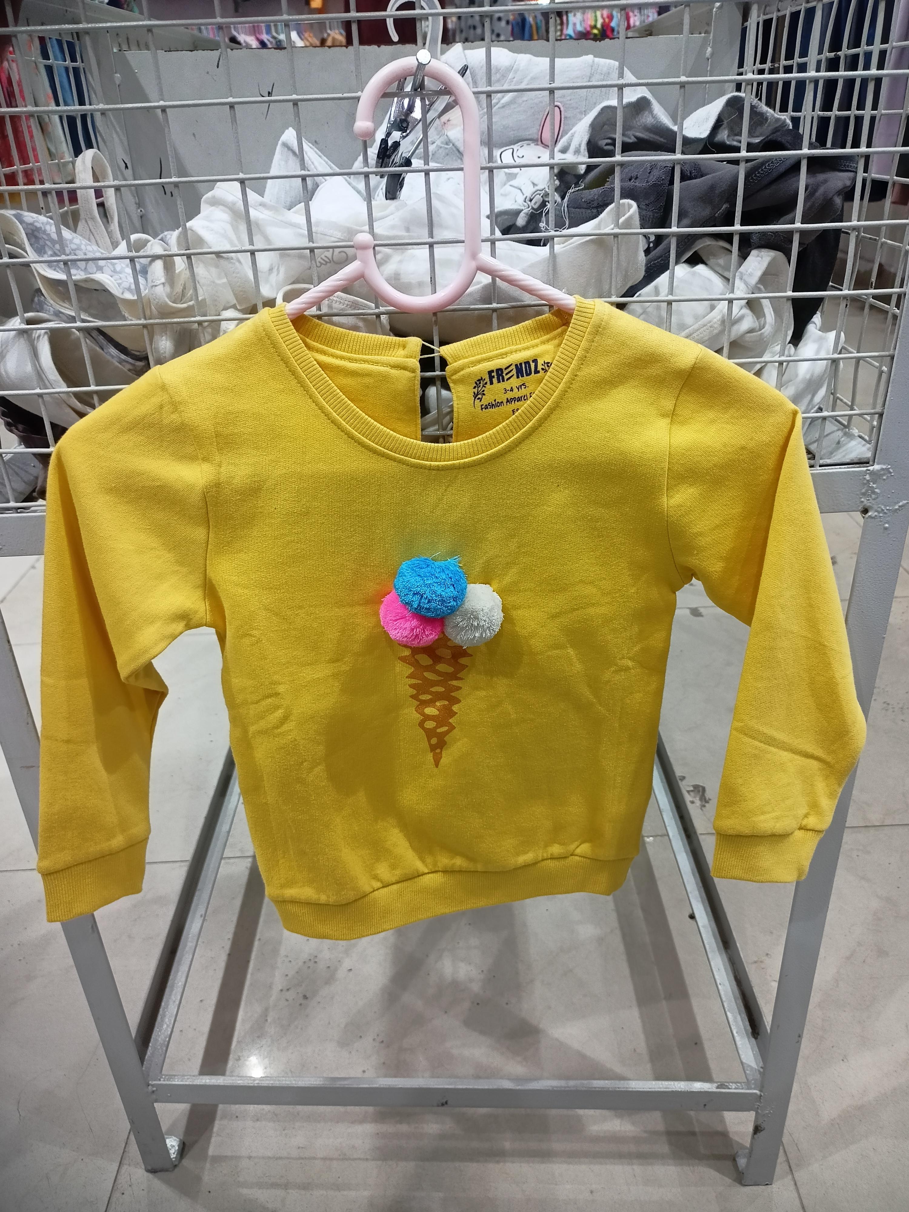 kids hoodies yellow color  - 18182042 -  Zoom Image - 0