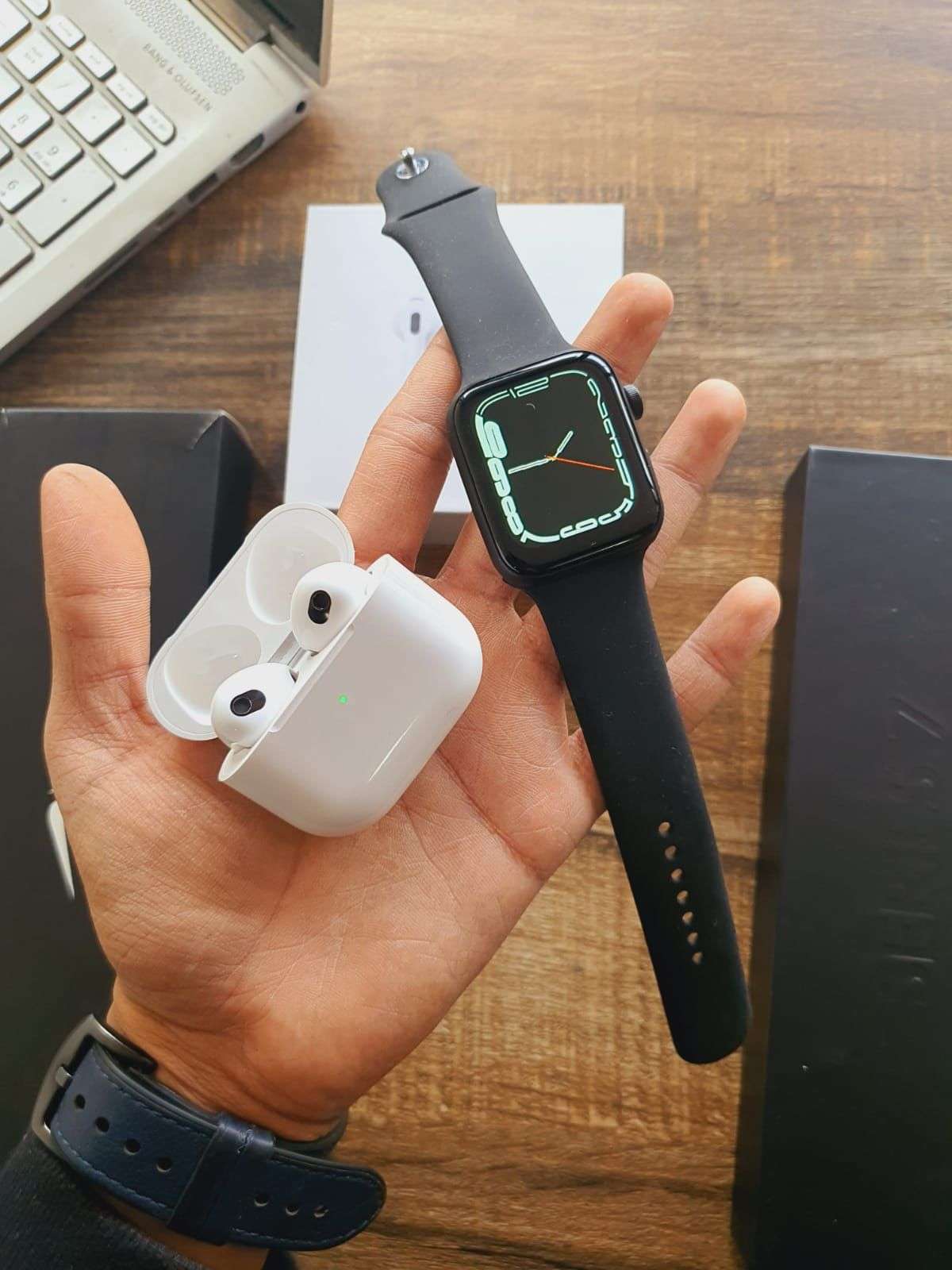 Buy online *apple Watch Series 7 And Airpods3 from accessories for Women by  Bhatiacollection for ₹4001 at 33% off | 2022 Limeroad.com