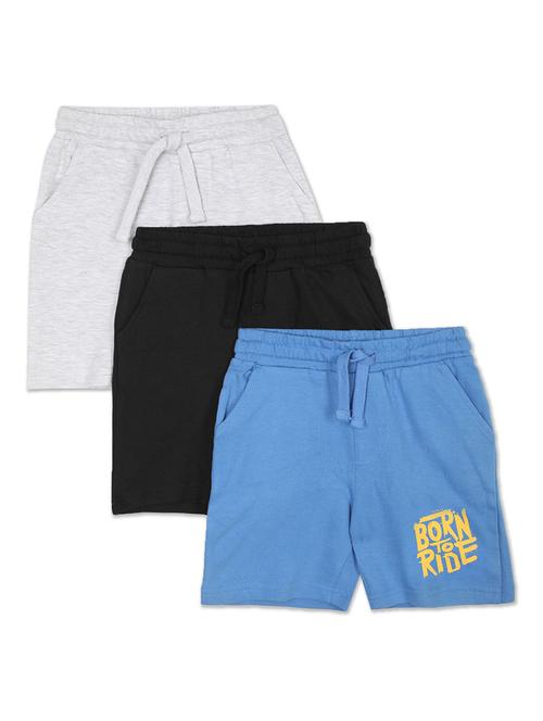 set of 3 pcs solid shorts  - 18183689 -  Standard Image - 0
