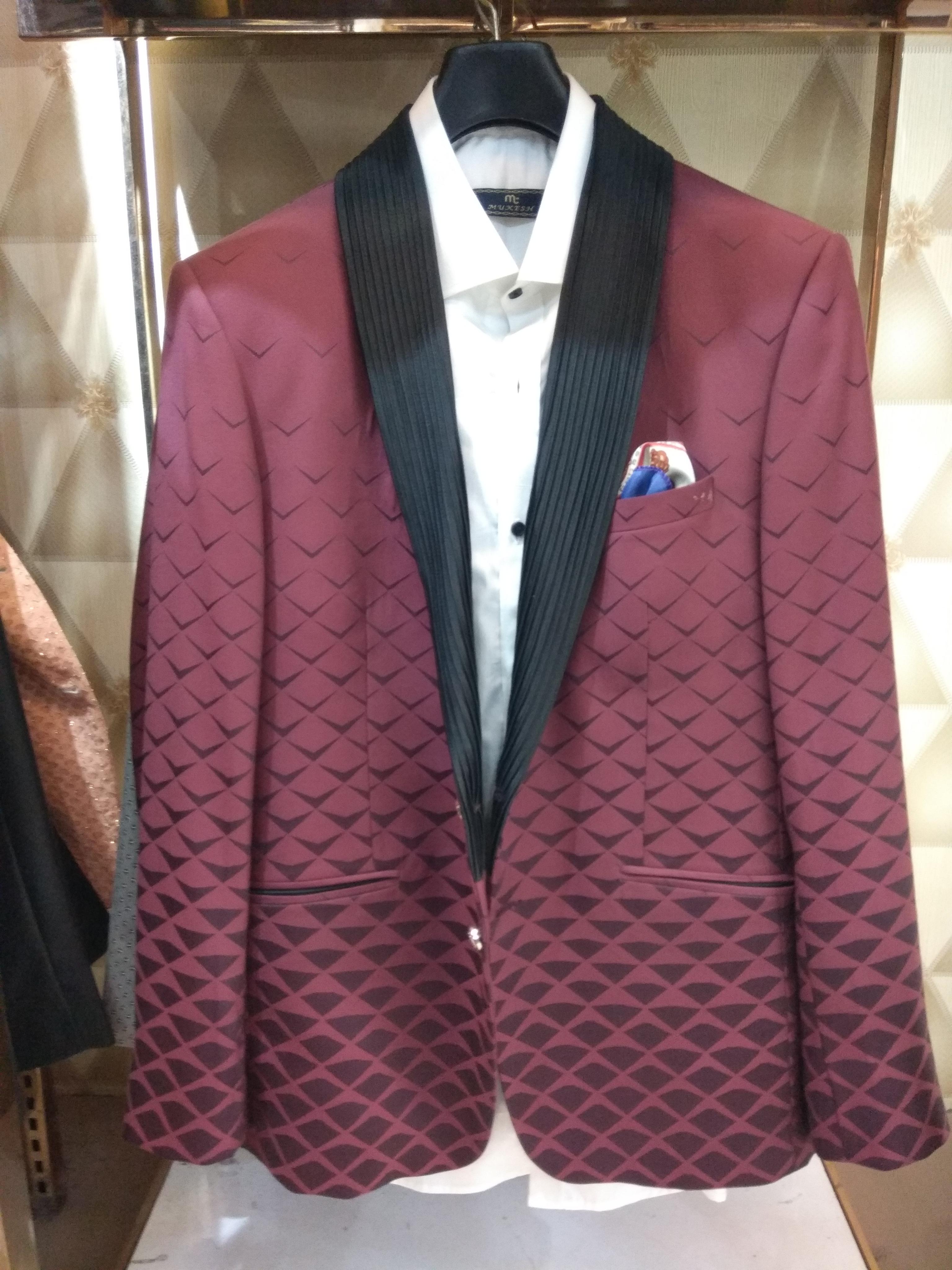 tak suit for men's  - 18184199 -  Zoom Image - 0