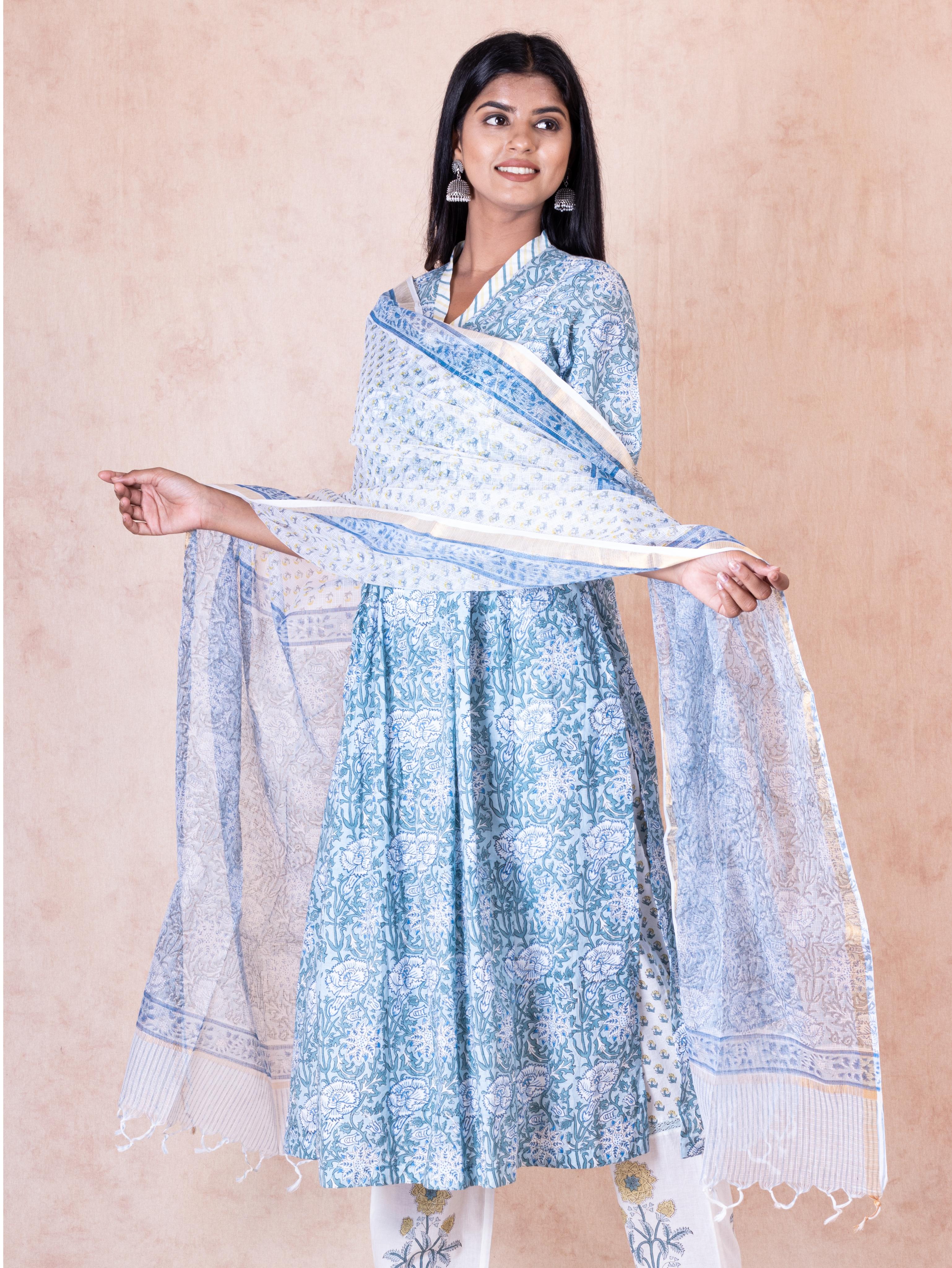 this sanganeri kurta is exposed with - 18188559 - Standard Image - 3