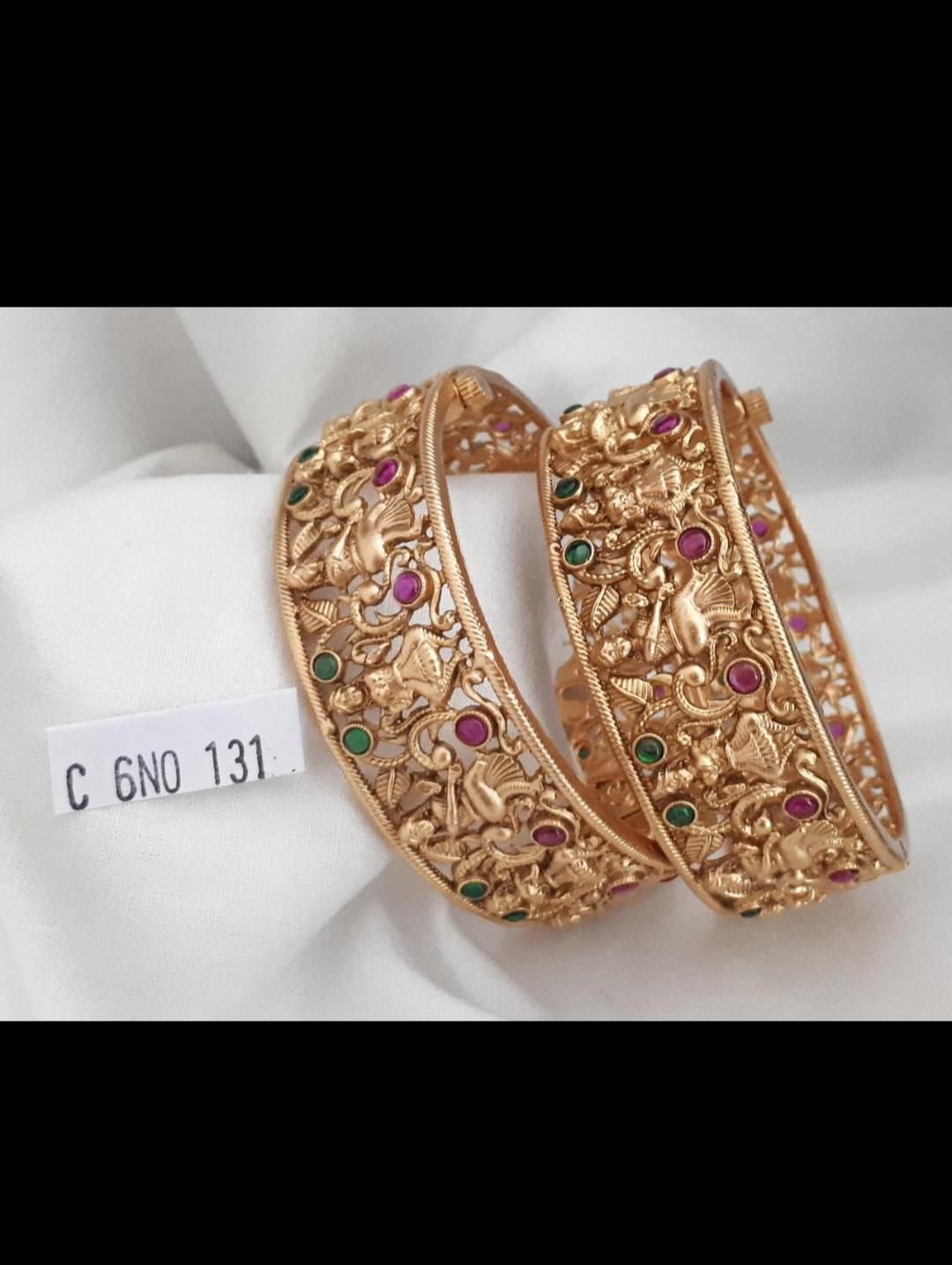 fancy bangles  - 18192887 -  Zoom Image - 0