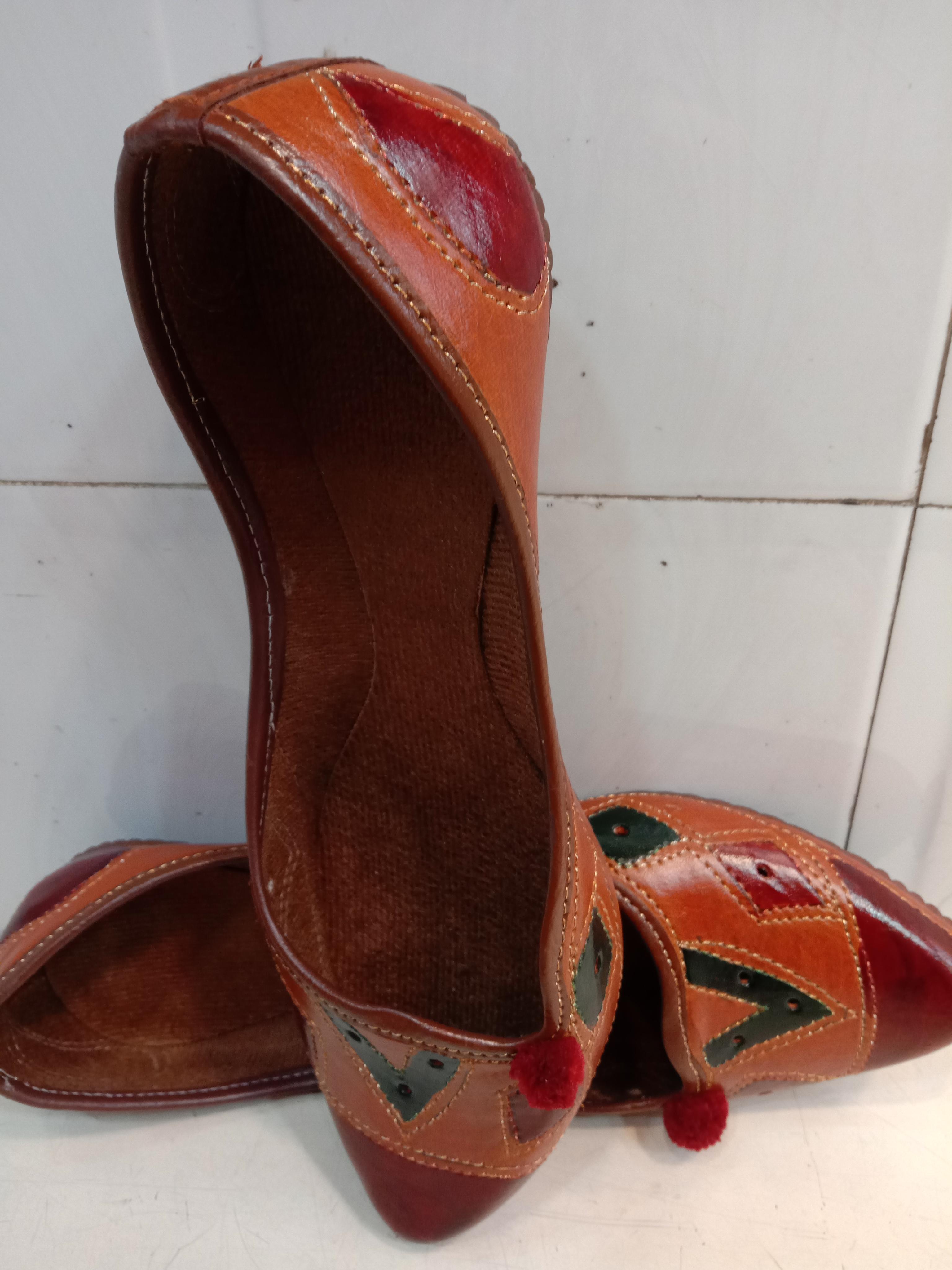 ladies juti - 18203501 - Zoom Image - 0