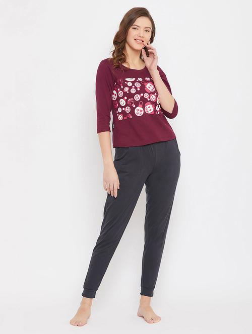round neck printed nightwear pajama set - 18205167 - Standard Image - 0