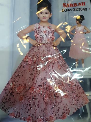 kids dress - 18208646 - Standard Image - 0