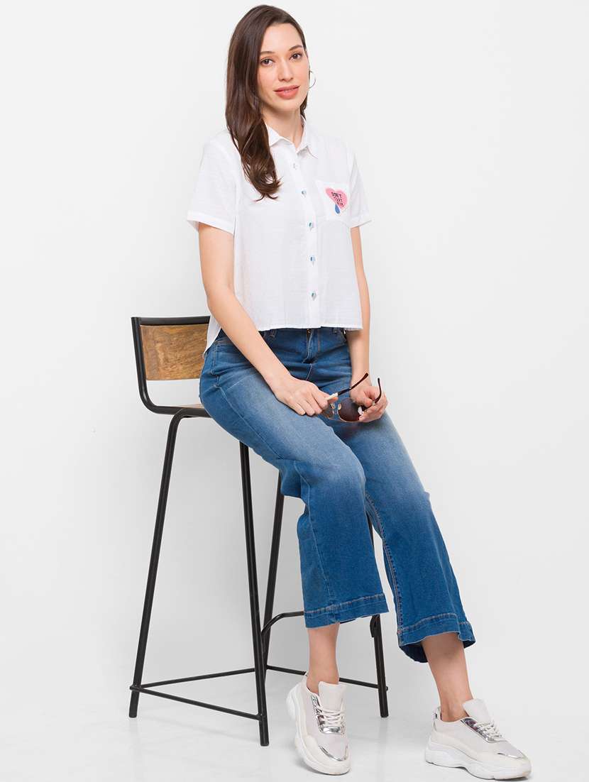 white quirky patch solid shirt - 18210237 -  Standard Image - 3