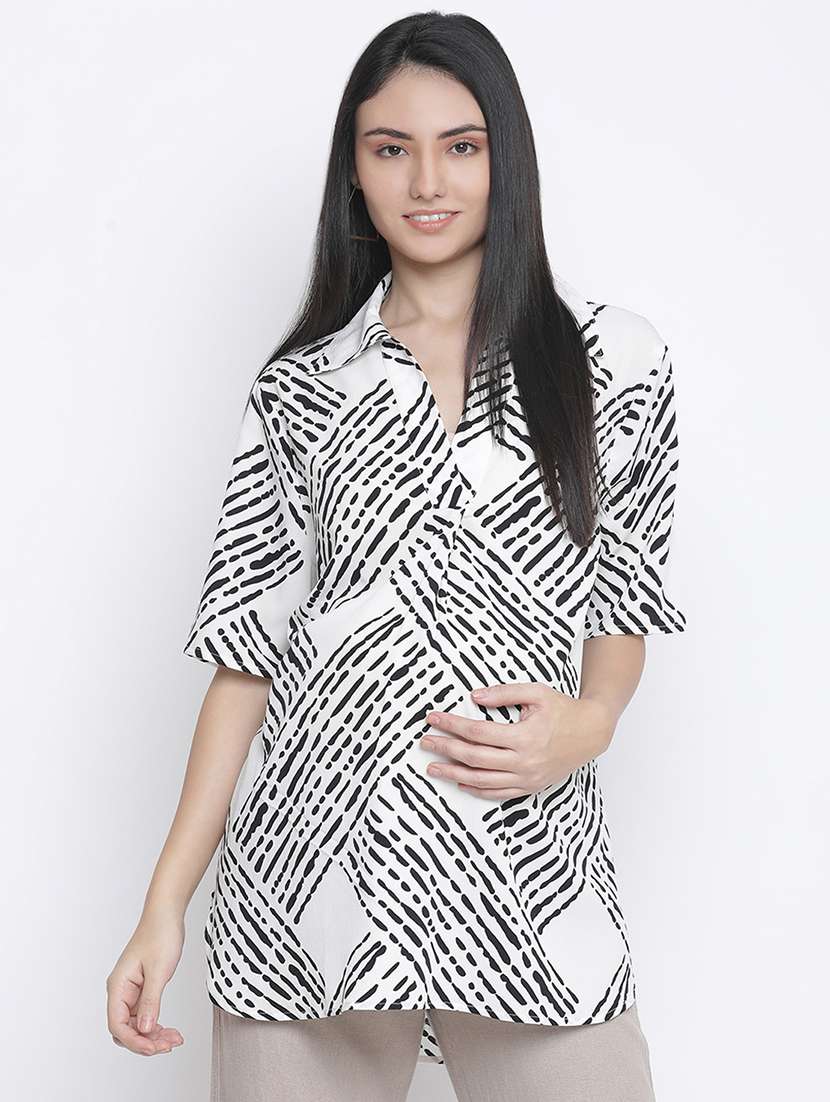 shirt collar printed top - 18210764 -  Zoom Image - 0