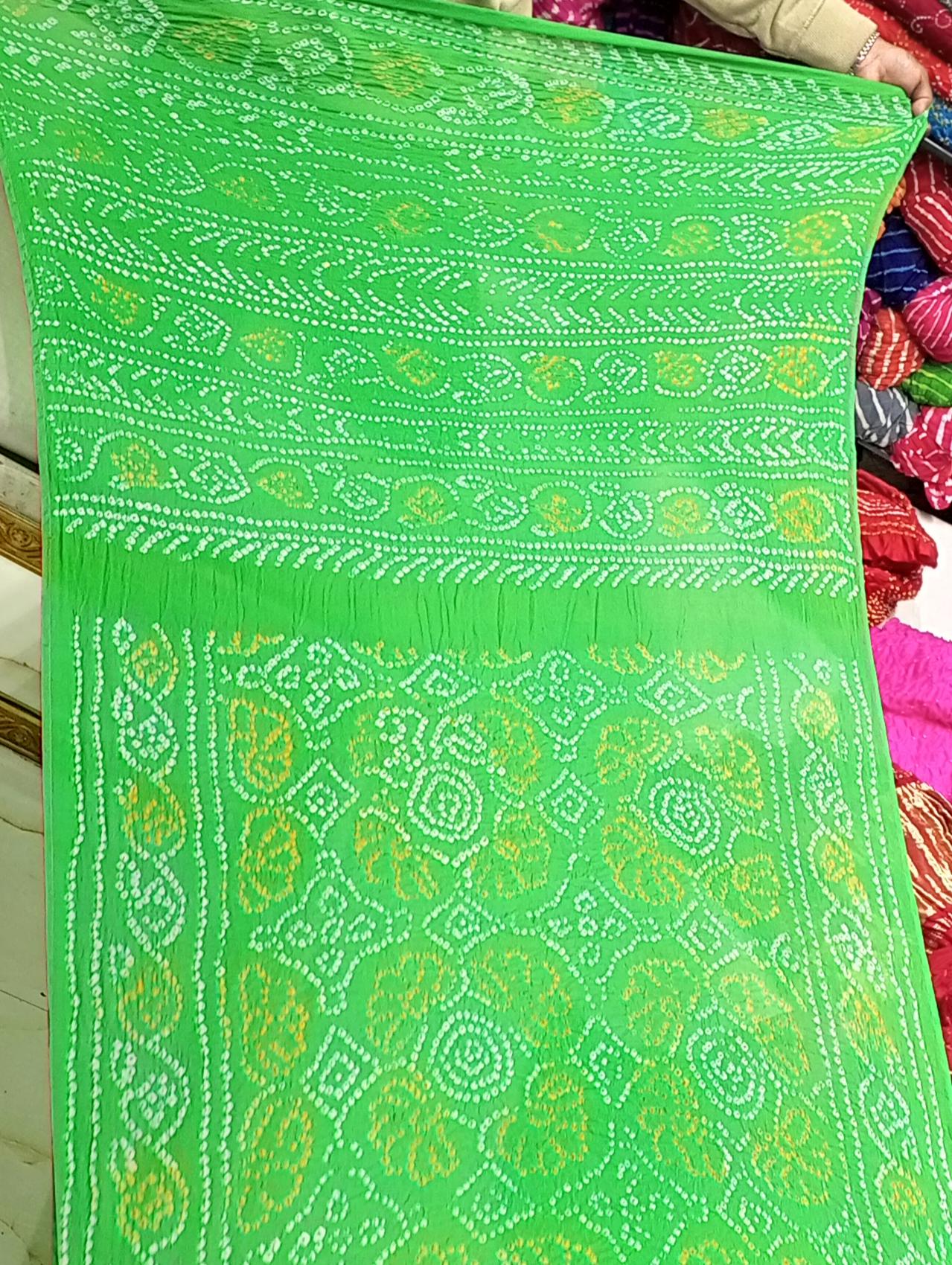 crepe saree - 18211049 - Zoom Image - 0