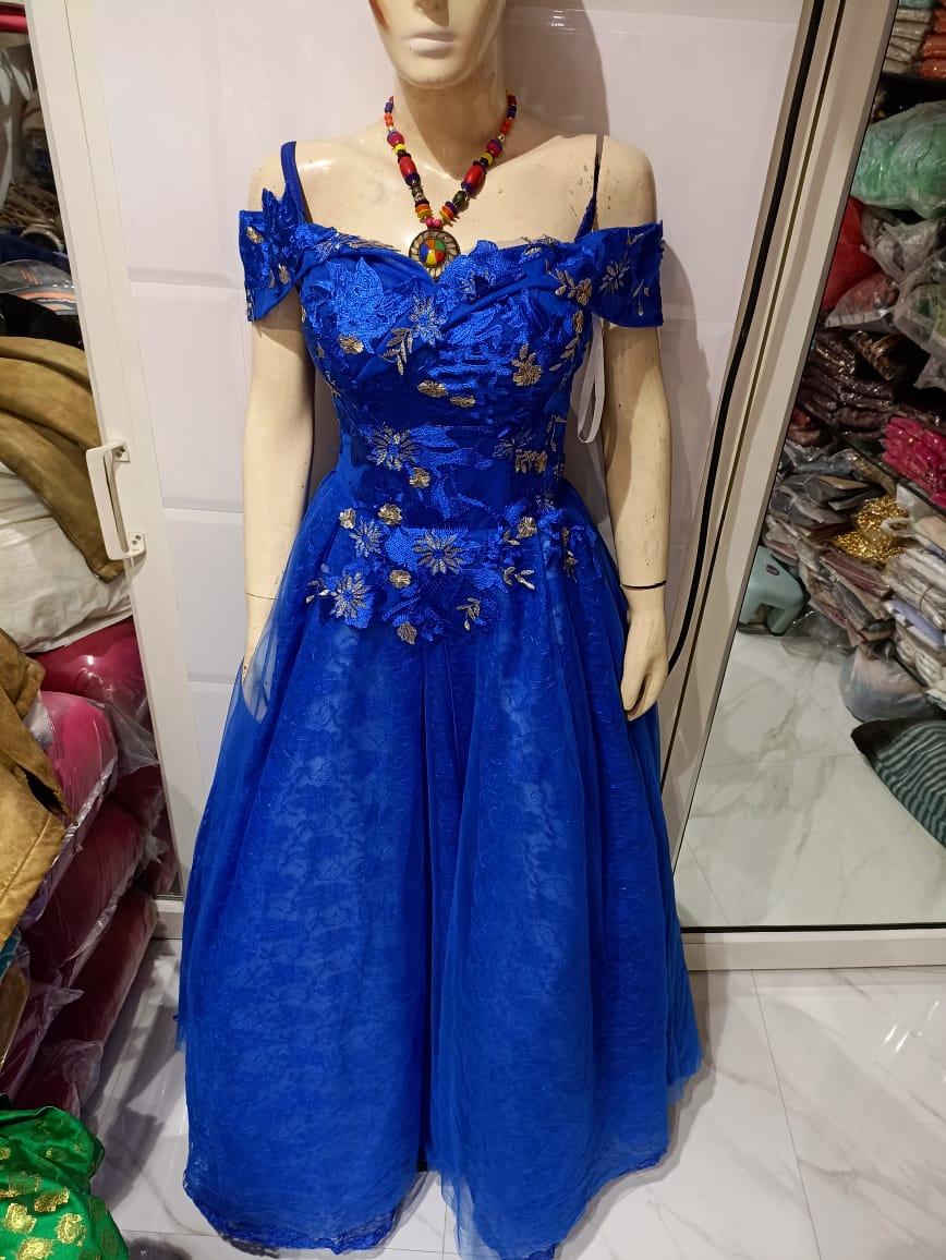 party wear gown - 18211706 - Zoom Image - 0