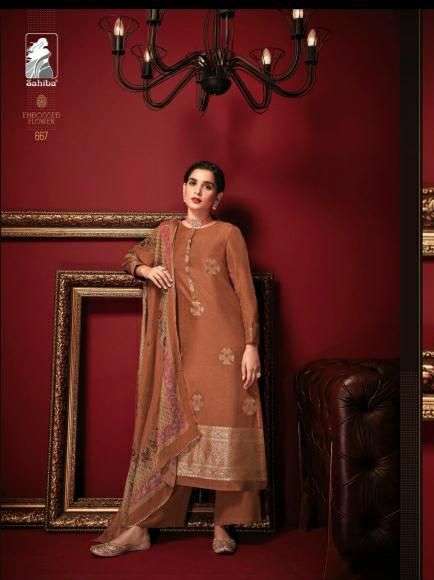 russian silk  - 18212674 -  Standard Image - 3