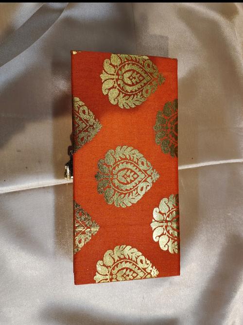 orange gift set - 18216192 - Standard Image - 0