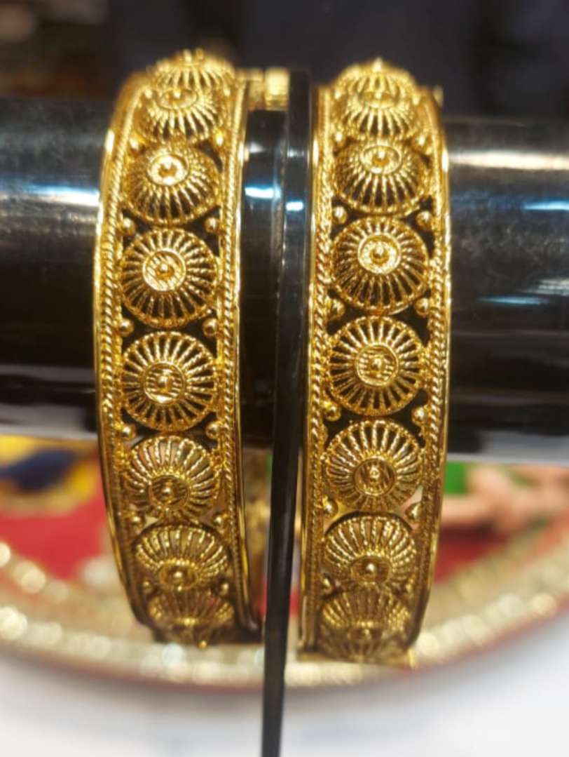 ladies bangles - 18216331 - Zoom Image - 0