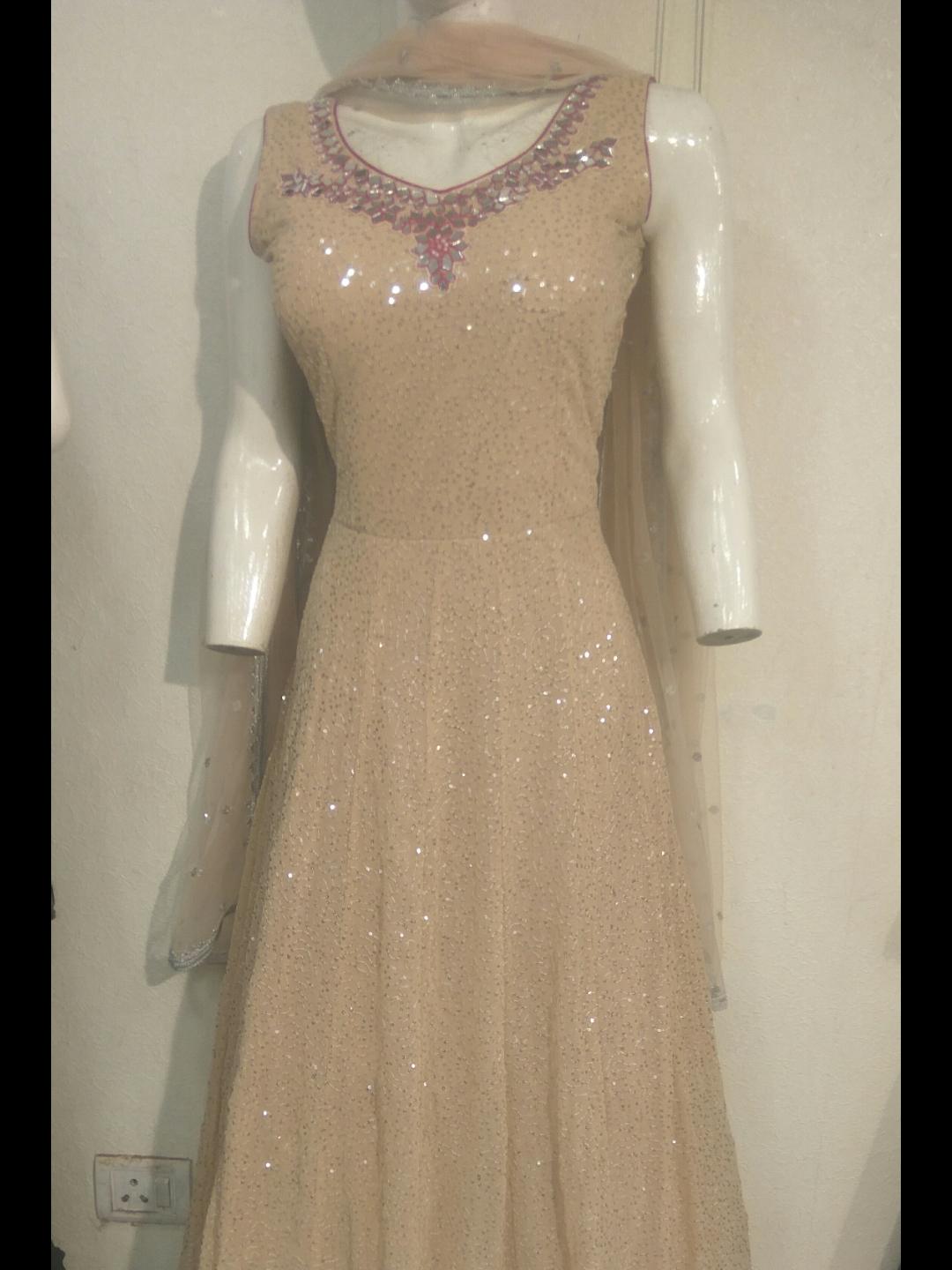 ladies gowns gold color - 18216362 - Zoom Image - 0
