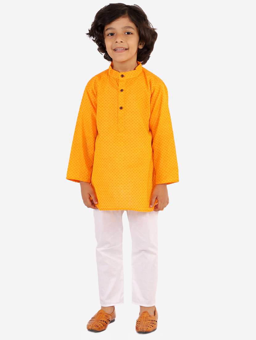 orange checked kurta set - 18221756 -  Zoom Image - 0