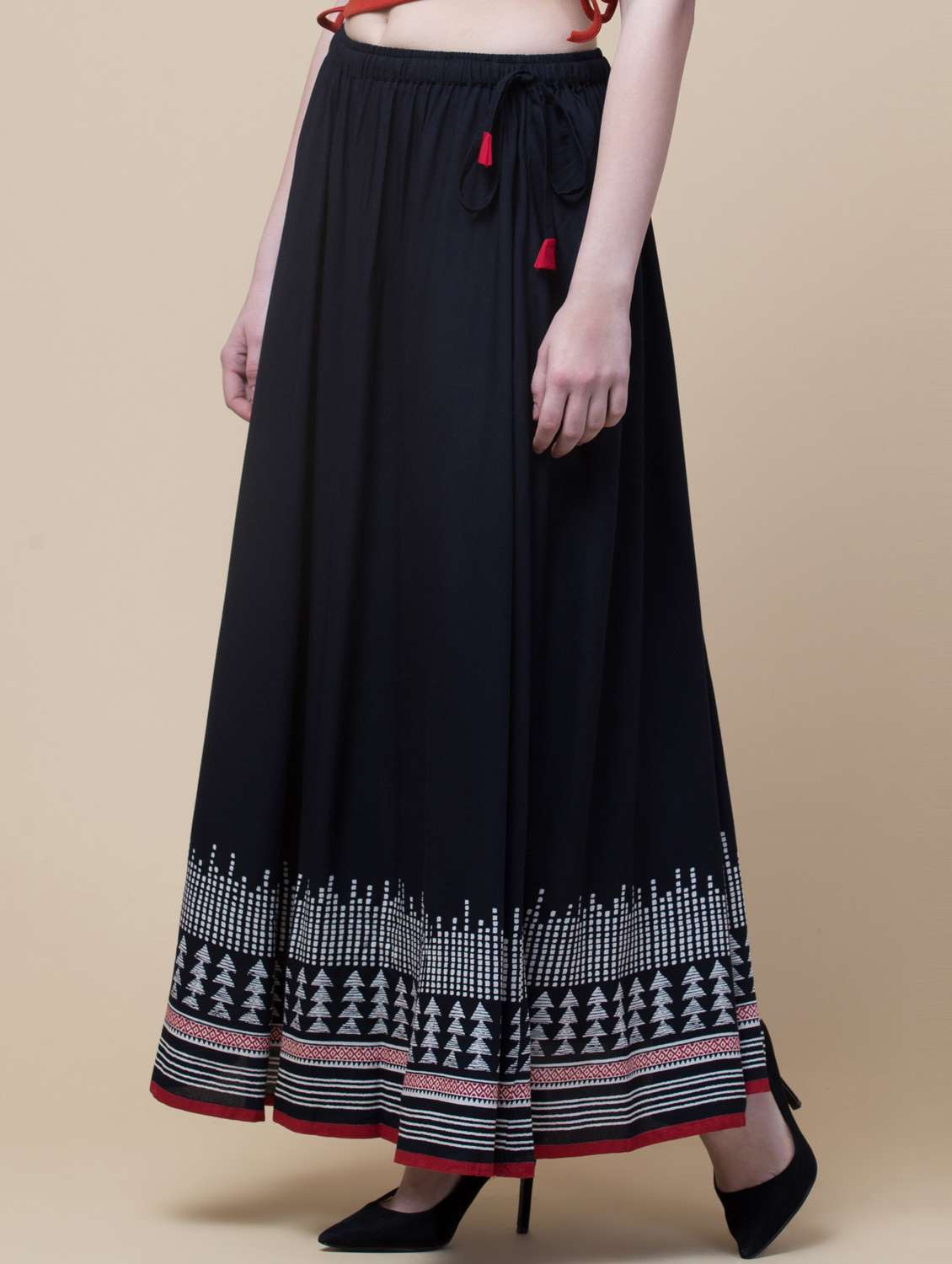 mid rise printed flared skirt