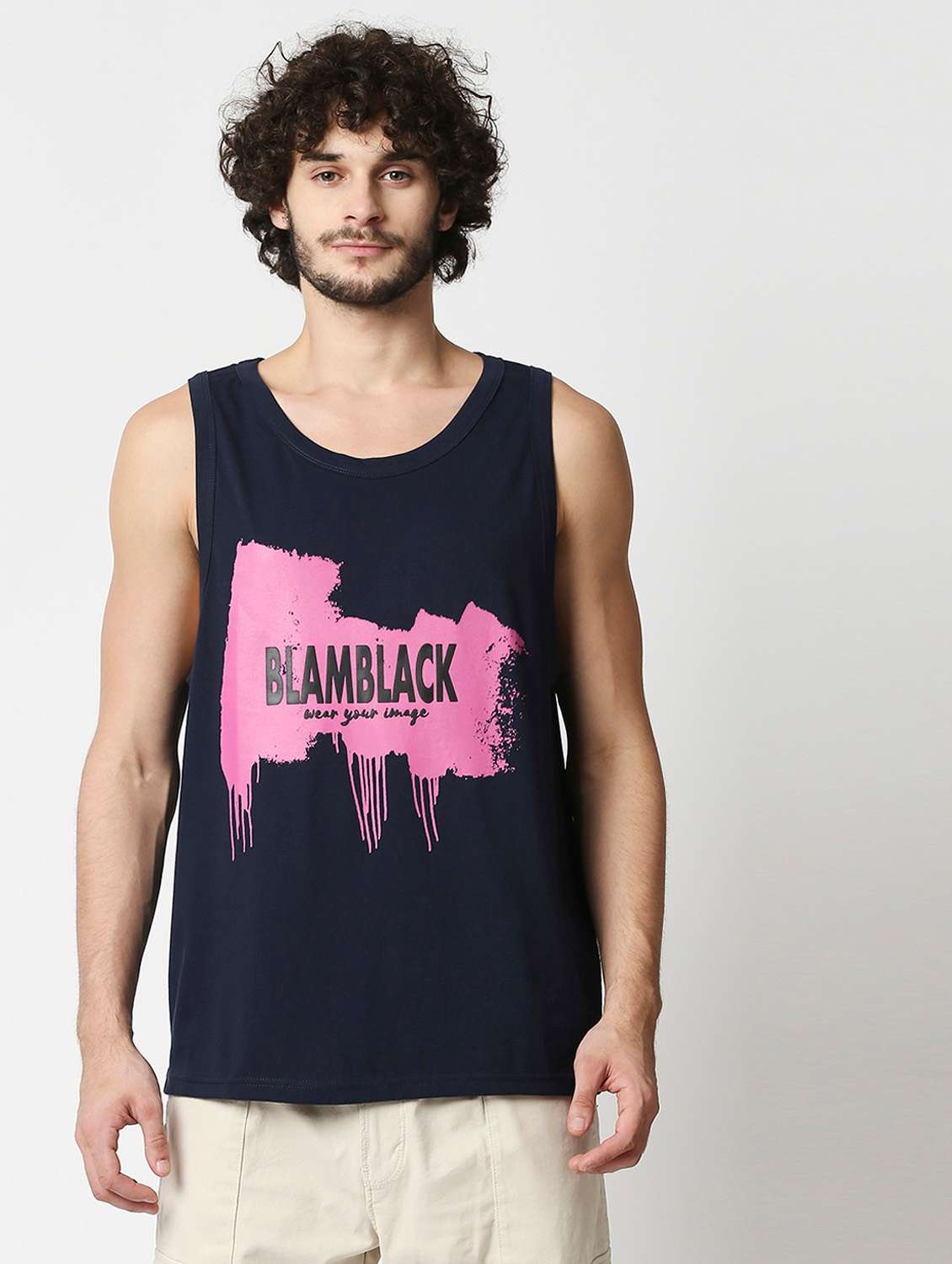 navy blue chest-printed t-shirt