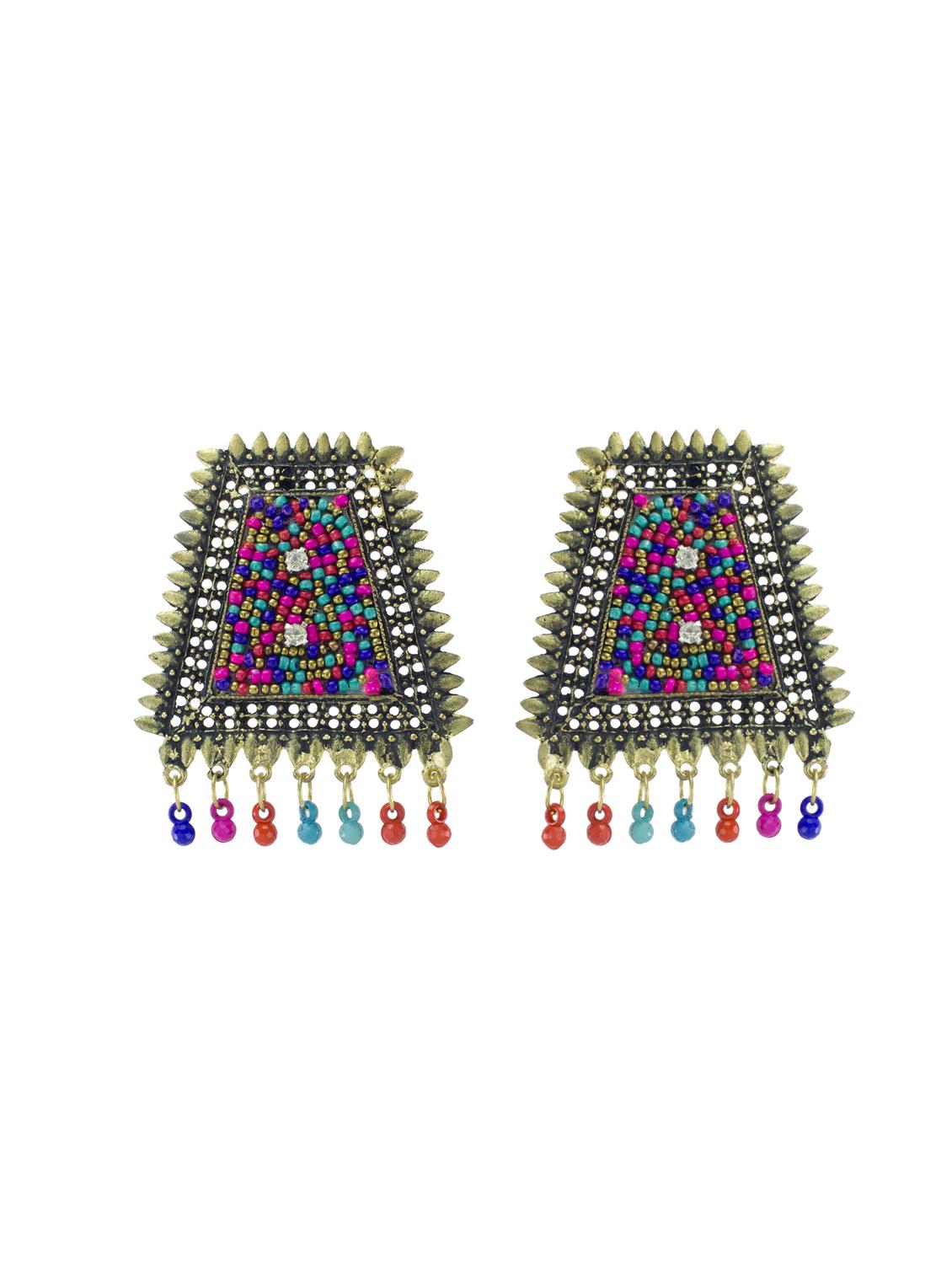 gold metal studs earring - 18228309 -  Zoom Image - 0