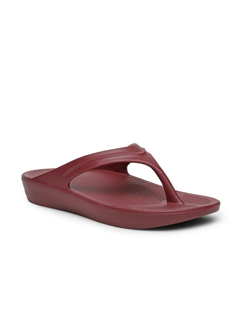 red pvc slippers flip flops - 18229253 - Zoom Image - 0
