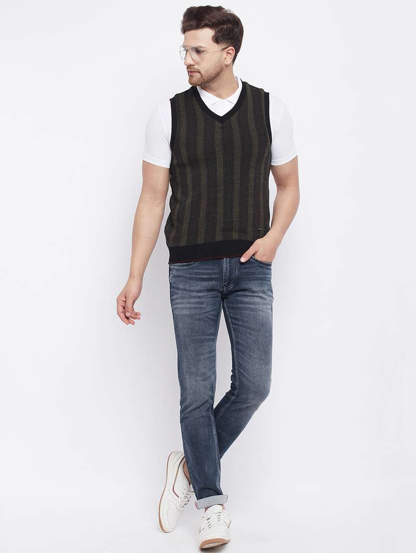 black striped pullover - 18229901 -  Standard Image - 3