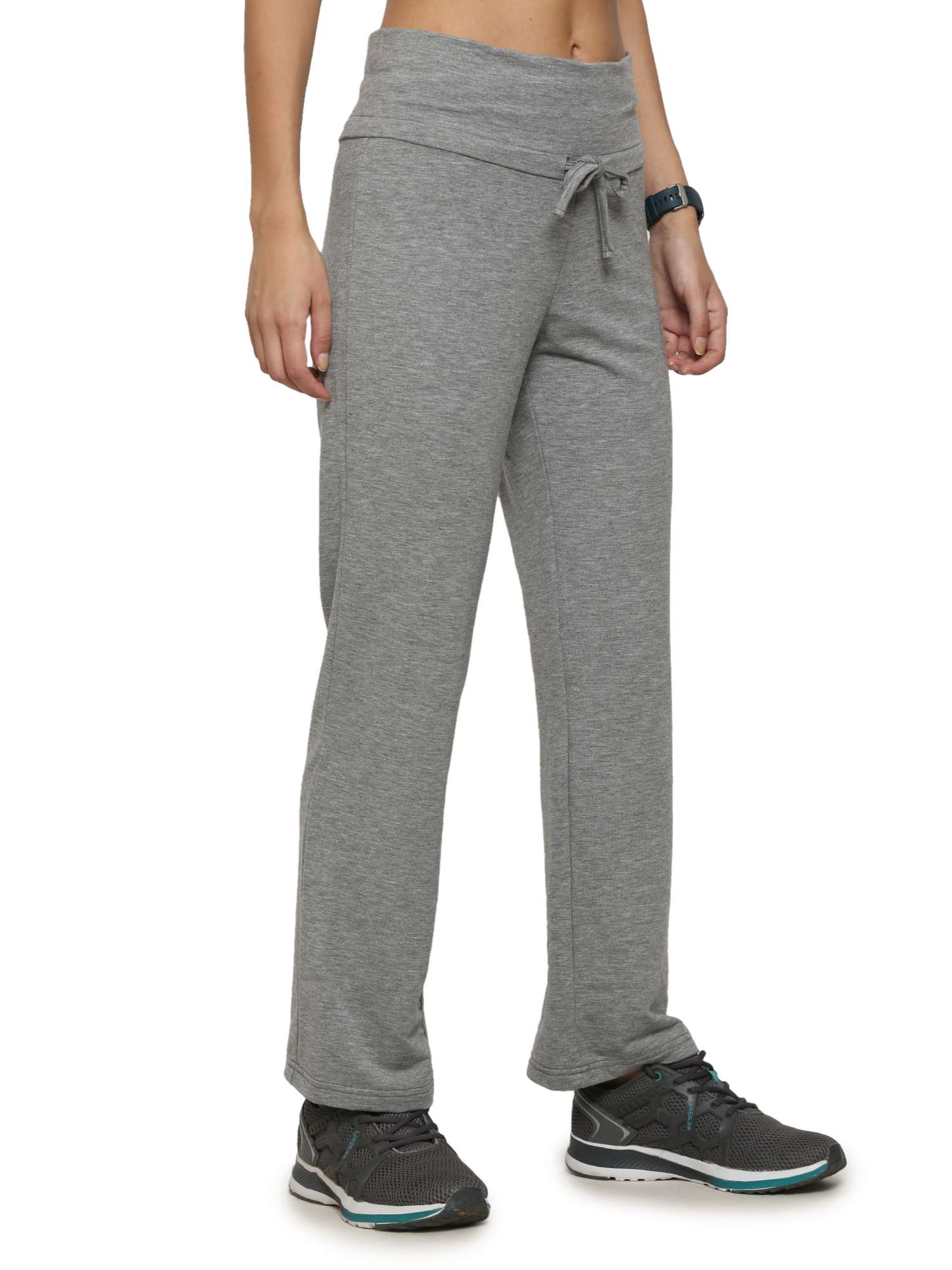 a premium quality super soft cotton  - 18232647 -  Standard Image - 3