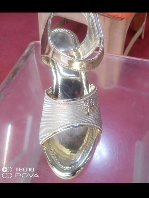 kids party wear sandal - 18232850 - Standard Image - 0