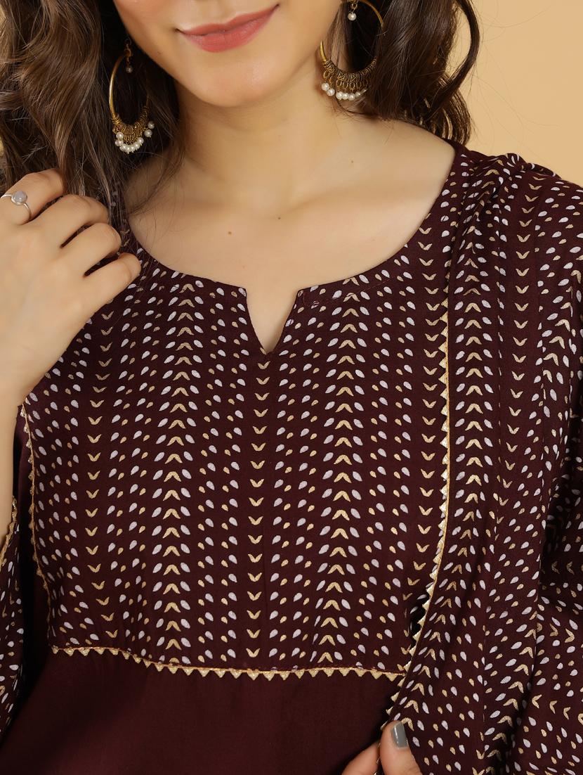 burgundy rayon kurta palazzo set - 18236322 - Standard Image - 3