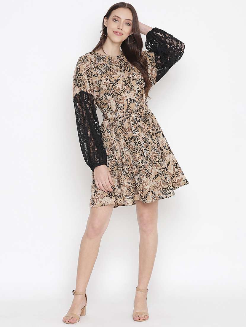 women's  floral dress - 18246594 -  Standard Image - 3
