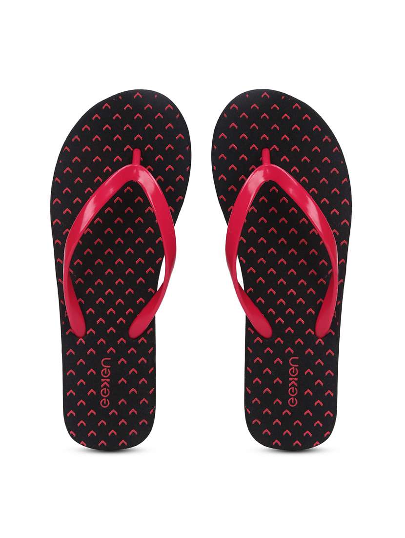 pink flip flop - 18247085 - Standard Image - 3