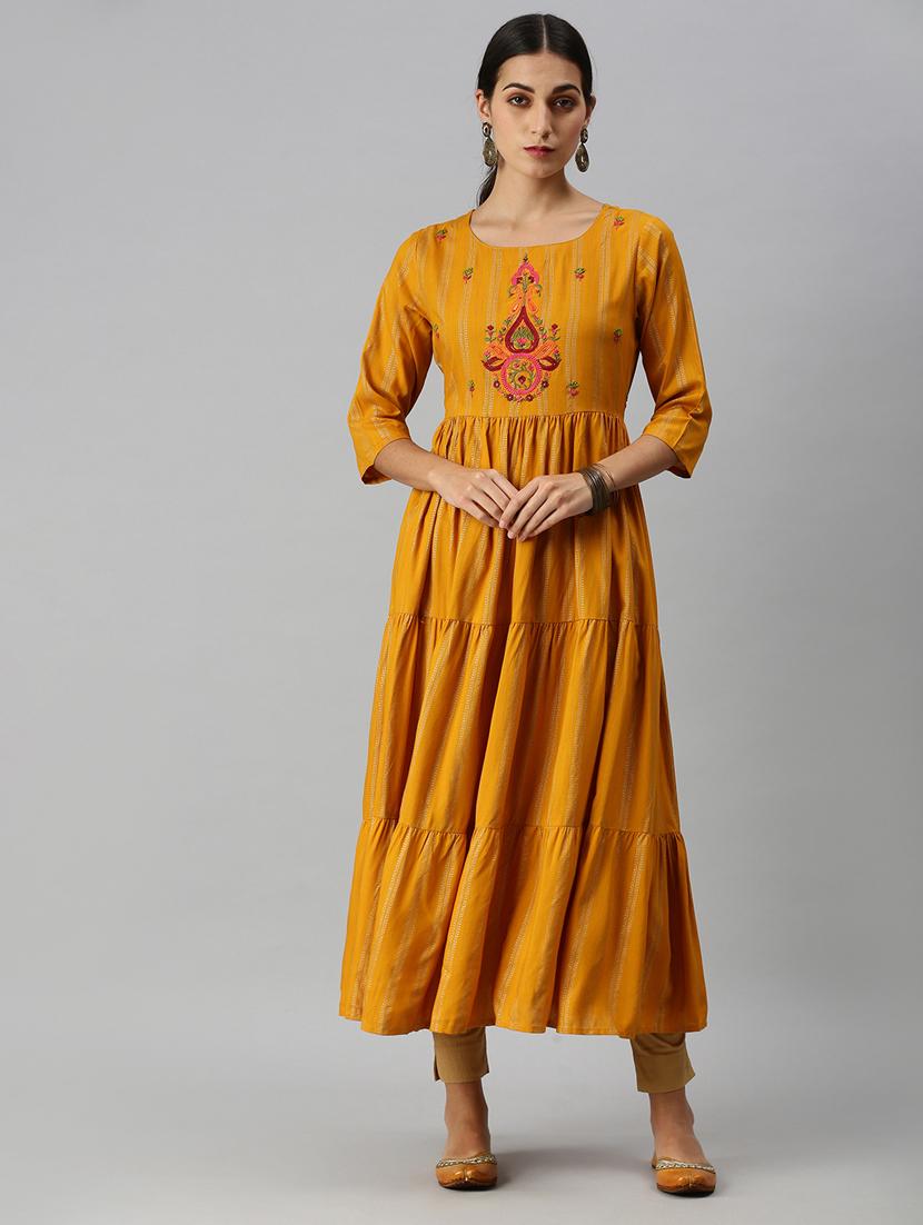 women's tiered kurta