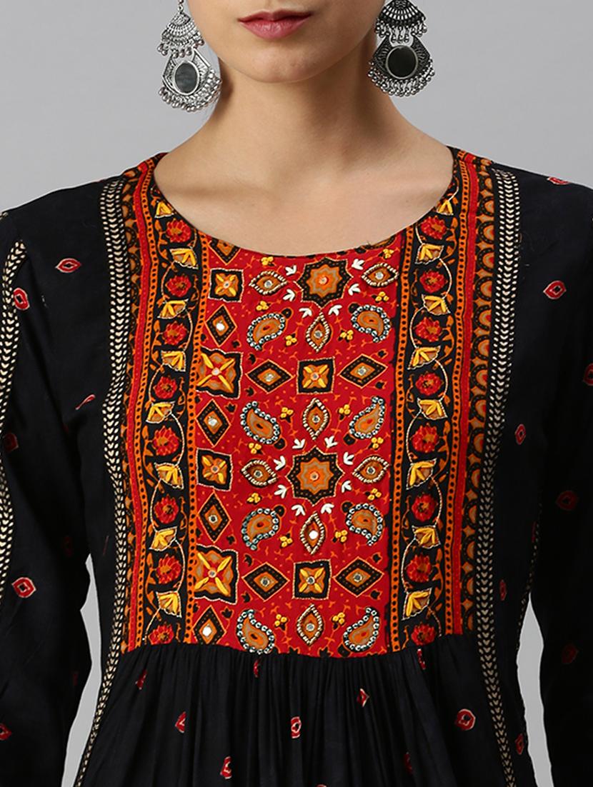women's straight kurta - 18249206 - Standard Image - 3