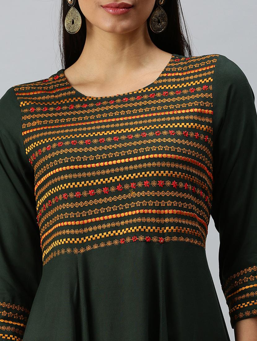 women's flared kurta - 18249230 - Standard Image - 3