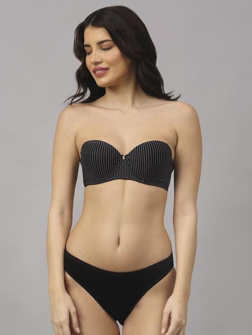 black solid bras and panty set - 18251230 -  Standard Image - 0